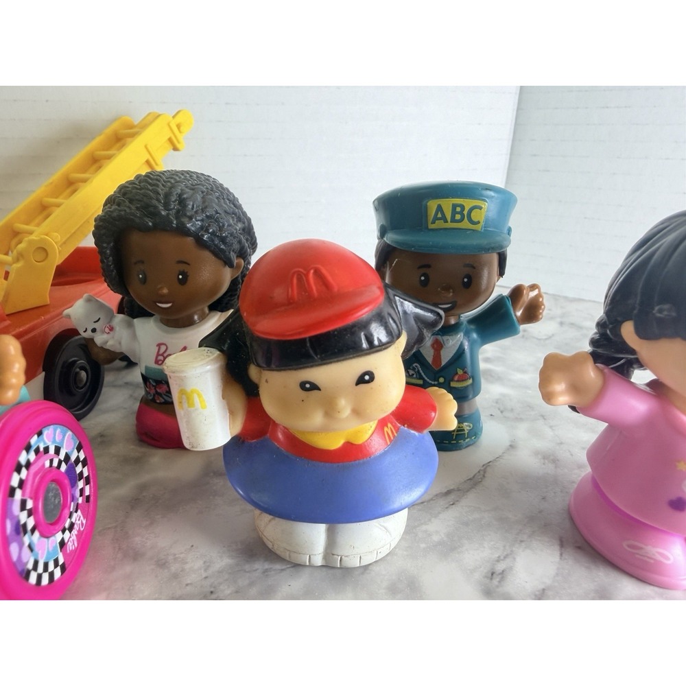 Fisher Price Little People 16 Figures Lot Animals Animals Vehicles McDonald's